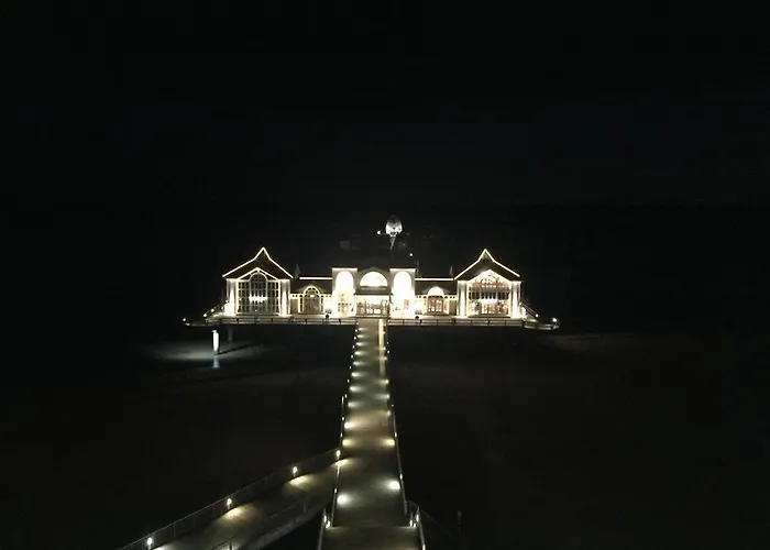 アパート 22 Im Haus Huehnergott ゼリン